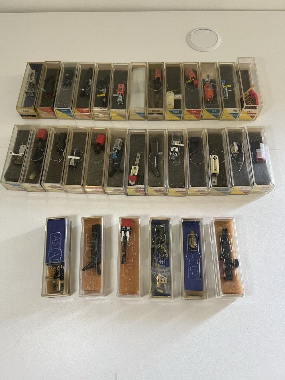 Lot of 32 Vintage NOS Replacement Needles Astatic, Electro-Voice